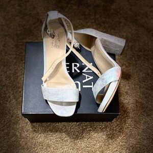 Naturalized Heels size 8 slightly used